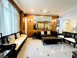 Gold Coast Condo (D5), Condominium #549138941
